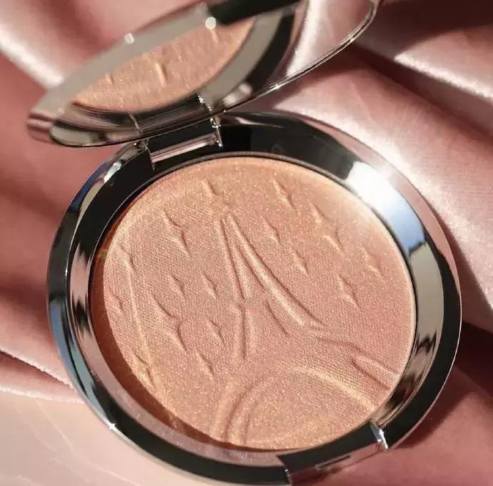 画鼻子修容能不画高光吗,低鼻头怎么画高光