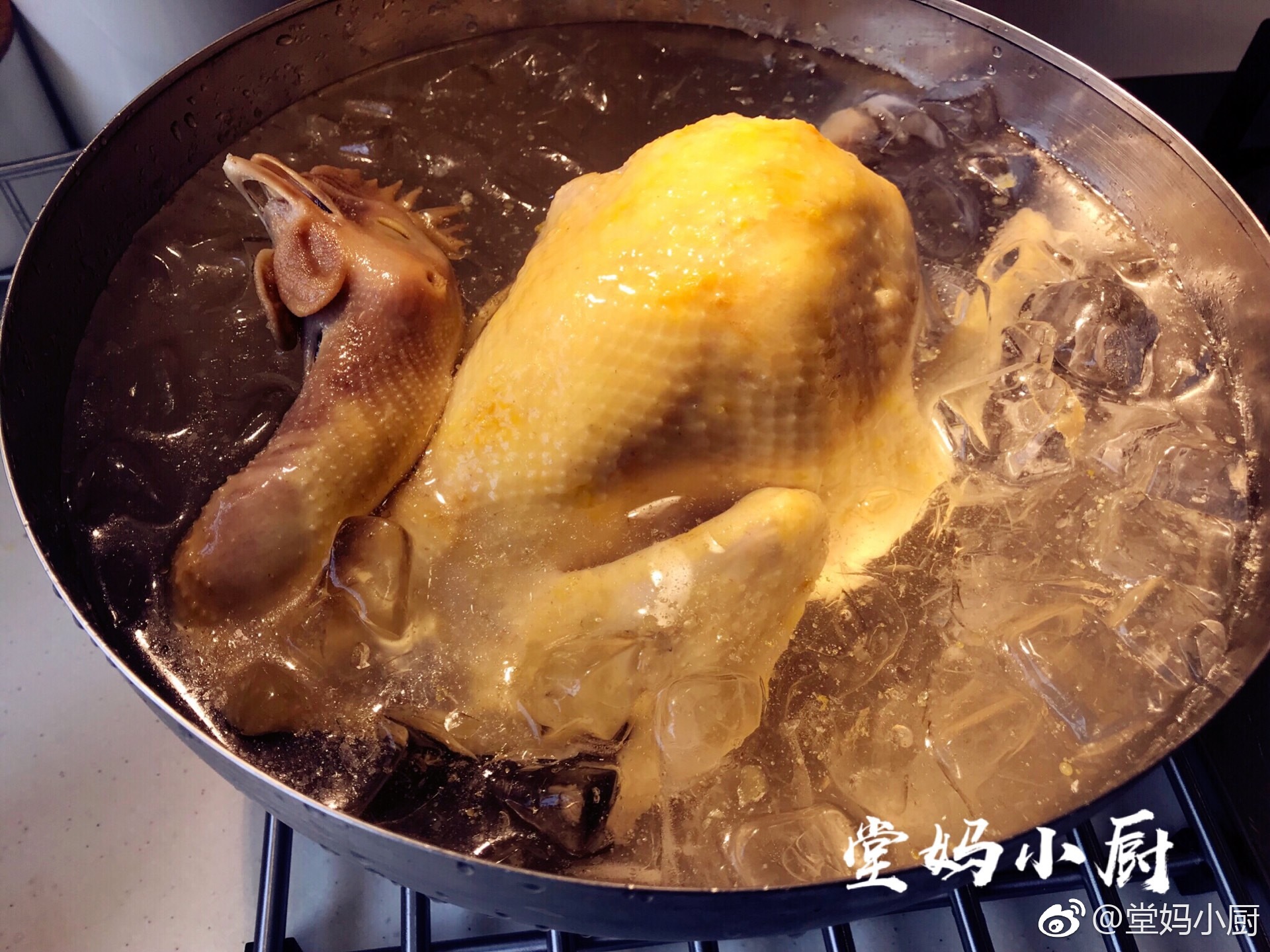 海南鸡饭是海南四大美食之首吗,海南鸡饭哪里的最正宗