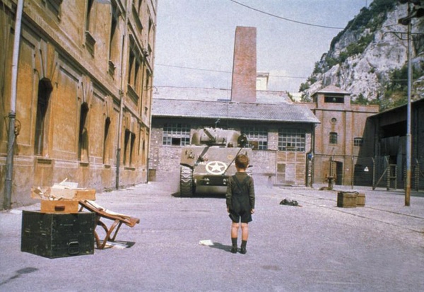 反战片题材电影,反战题材黑色幽默电影