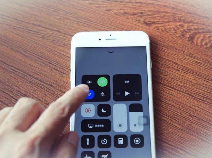免费的wifi网络为什么网速都很慢,100m移动宽带为什么wifi很慢