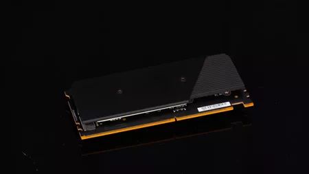 鍗庣rogzenithiiextremealpha,鍗庣rogextreme涓绘澘