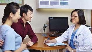 怀孕30周突然胎停是什么原因,怀孕突然停胎孕妇有什么反应