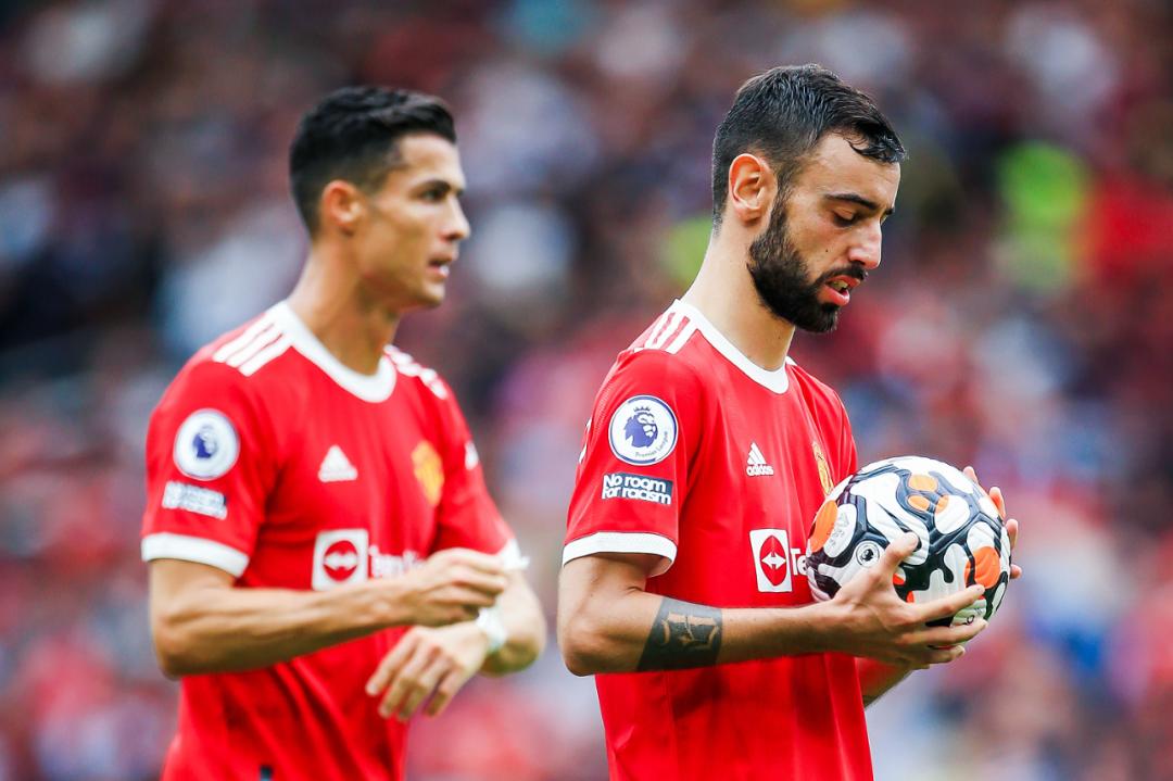 曼联b费罚点球,逗妹吐槽视频