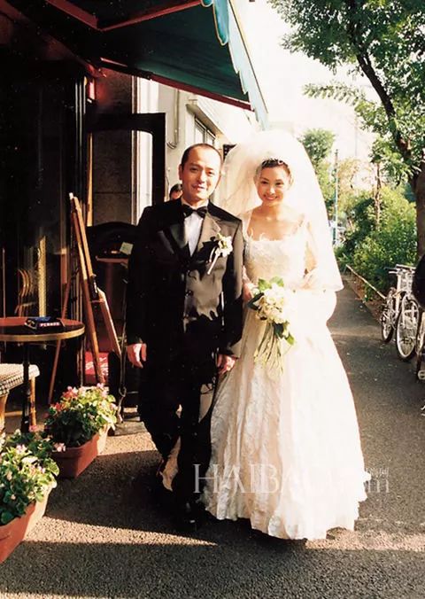 邱淑贞老公沈嘉伟身价多少亿,沈嘉伟评价邱淑贞访谈完整视频