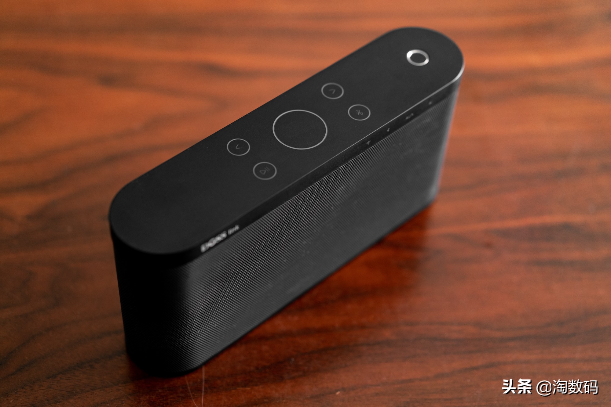 doss蓝牙音箱使用图解,dosslink智能音箱使用方法