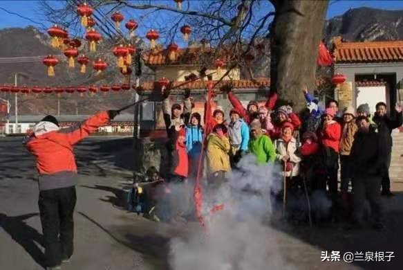 80年代火炉子家用,小时候煤火炉