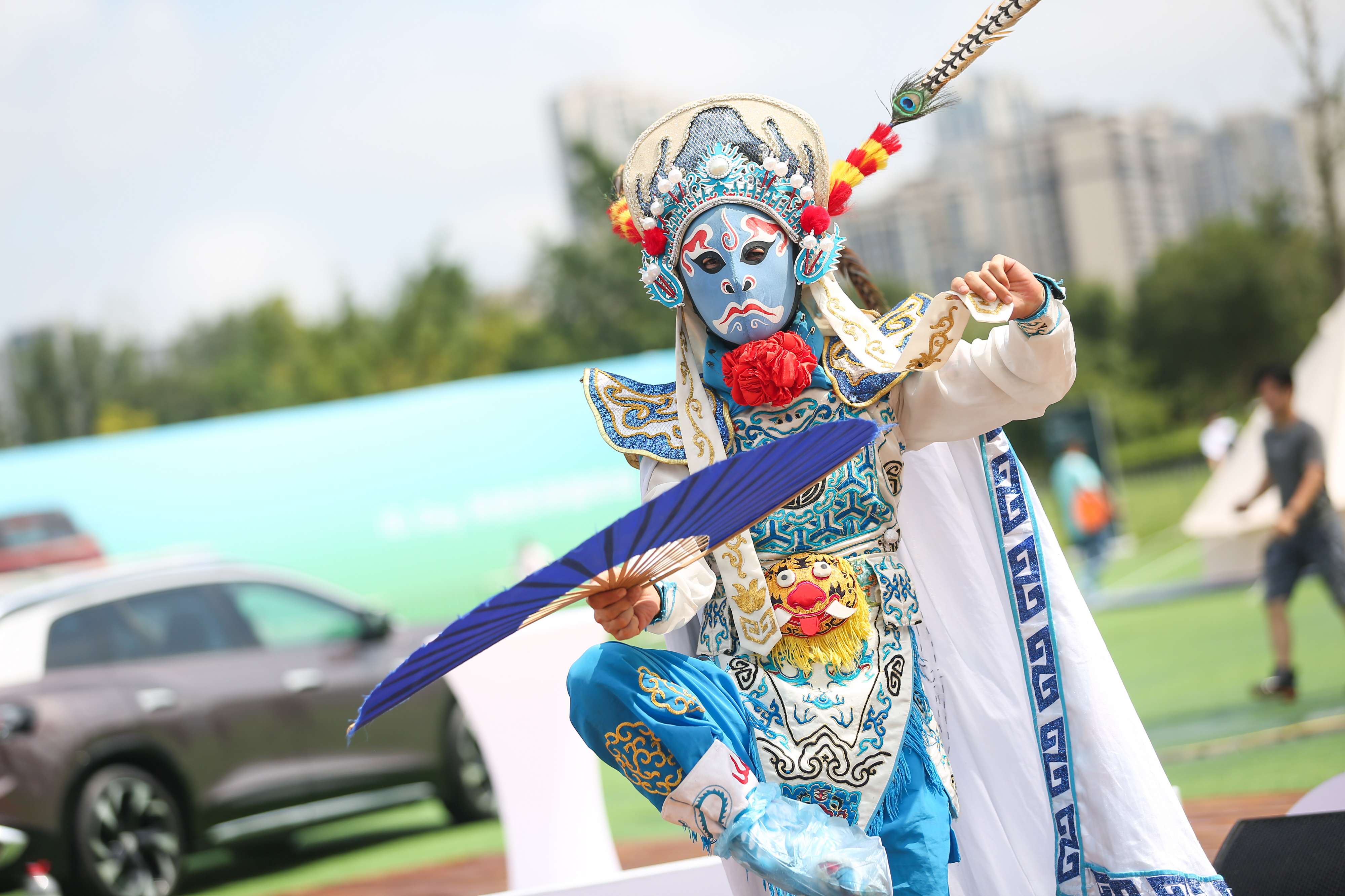 卖电动车的销售难点,卖产品的底层逻辑