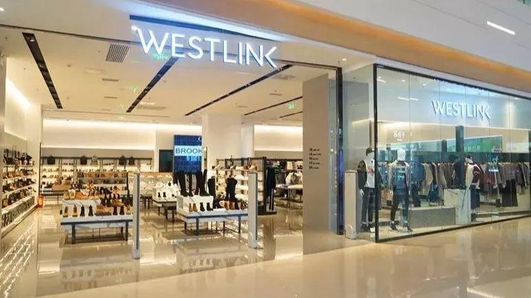 至强扫货攻略！佛山CBD潮玩新地标，女生月购物狂欢！