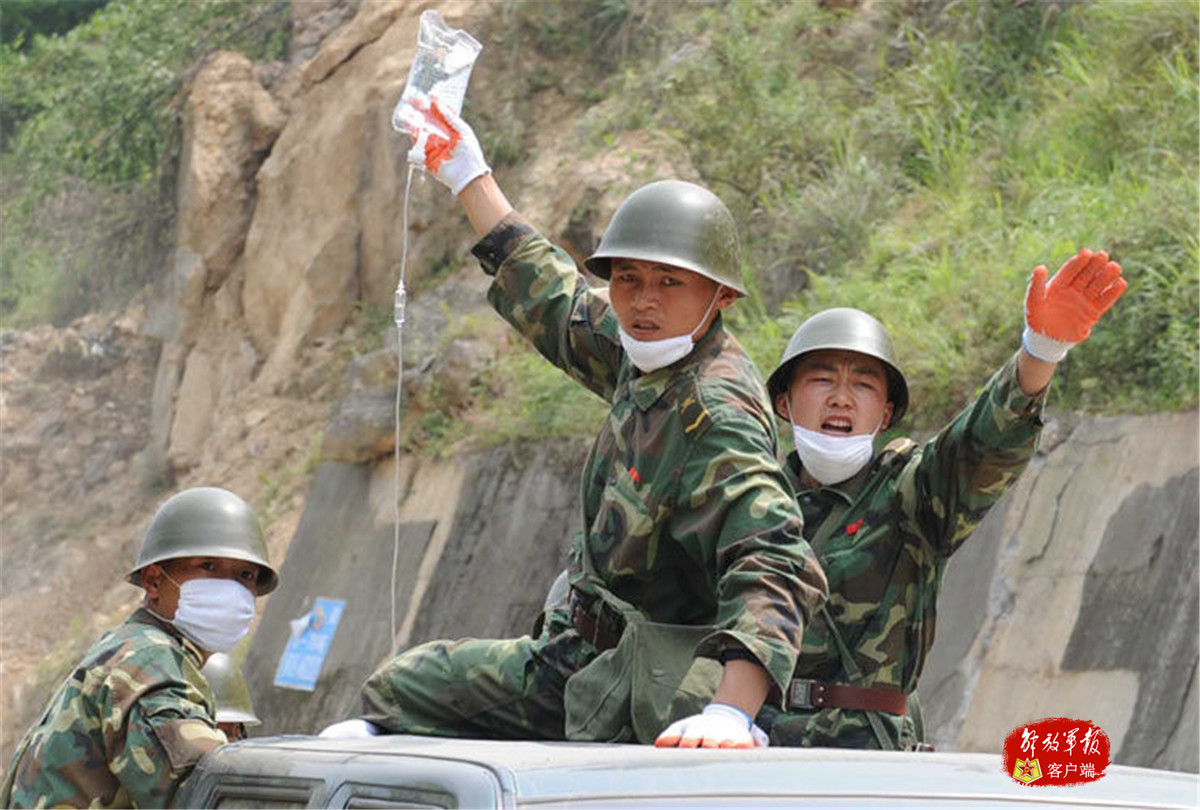 汶川铁血红军十大经典瞬间,汶川战役十大经典瞬间