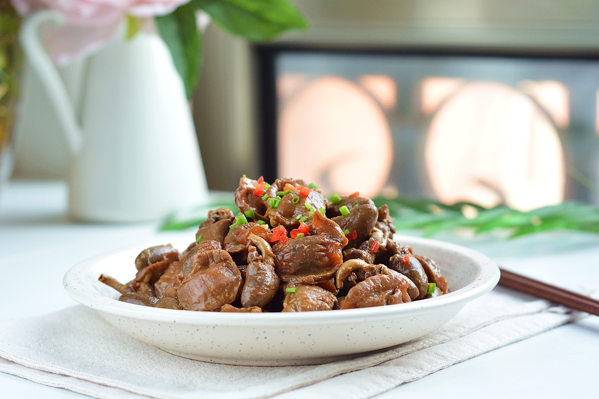 鸡杂用什么大料去腥增香,四川火爆鸡杂怎么处理才能去腥