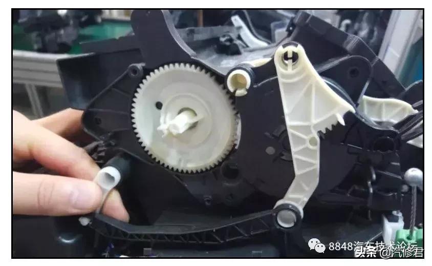 glb空调异响,c8空调滋滋响