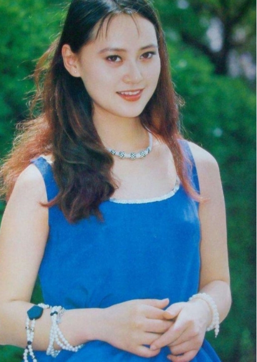 宋佳叛逆往事被揭露,59岁宋佳近况如何