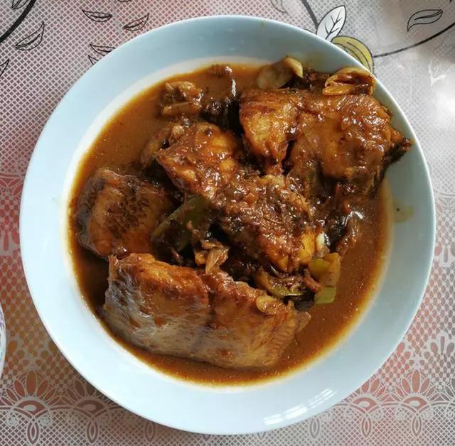 简单又好吃的炖鱼做法,推荐5道炖鱼的家常做法