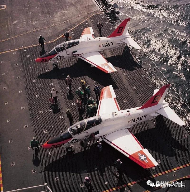 新一代高教机大比拼