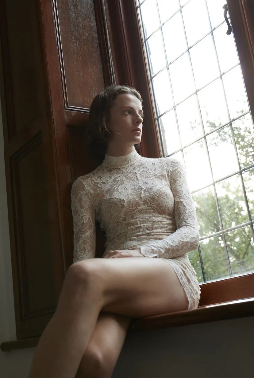 蕾哈娜菠萝纹的服装,蕾哈娜服装品牌