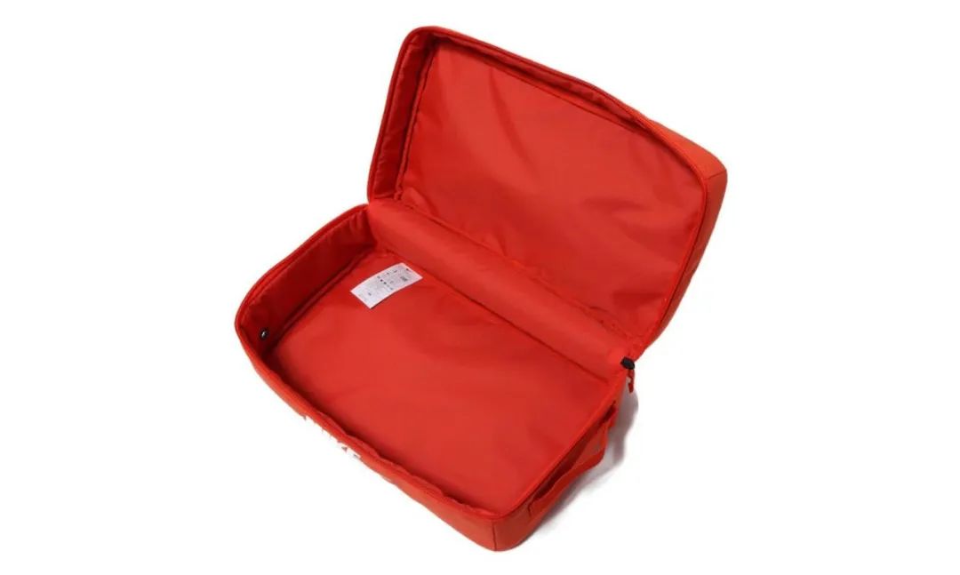 fentybeauty鏂板搧绮夊簳,fentybeauty鏂版