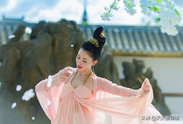 刘亦菲白鹿赵露思鞠婧祎卡点,鞠婧祎和刘亦菲谁最好看