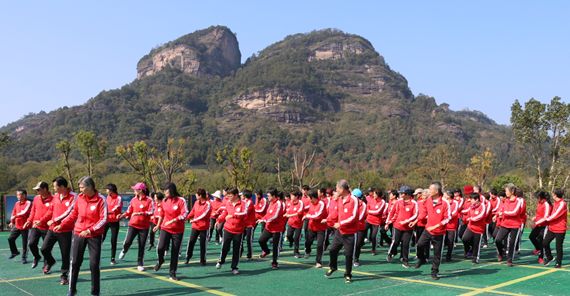 2019福州市癌症康复协会第三期郭林新气功培训开班