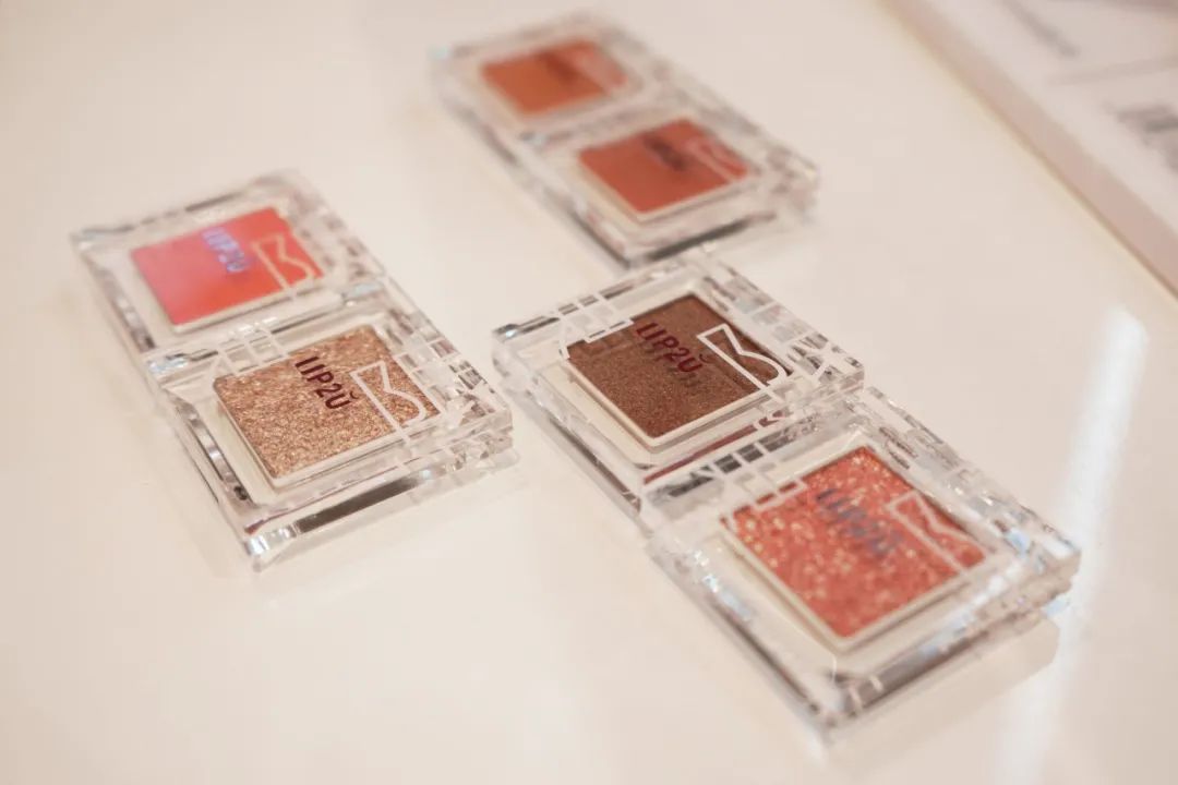 灞堣嚕姘忔垚閮藉簵,鍝堝皵婊ㄥ眻鑷ｆ皬