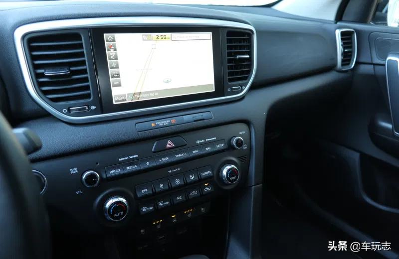 新一代起亚狮跑官图,新款起亚狮跑suv2022款