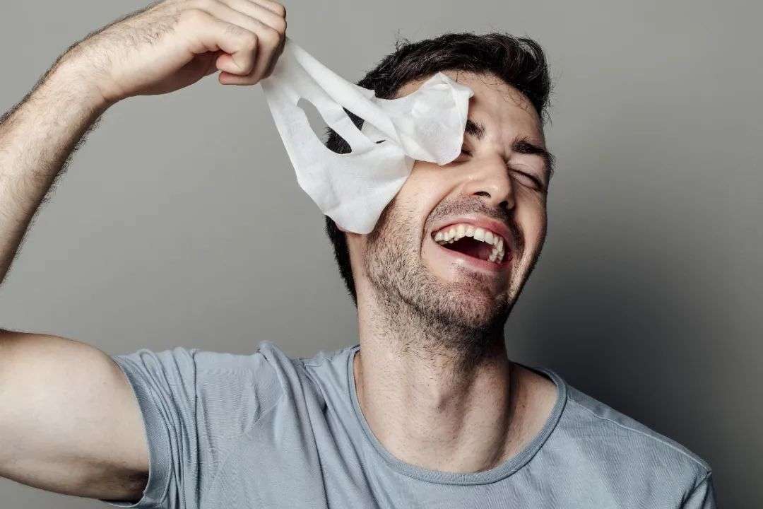 一年3000家企业涌入，站上风口的男色经济难逃烧钱亏损