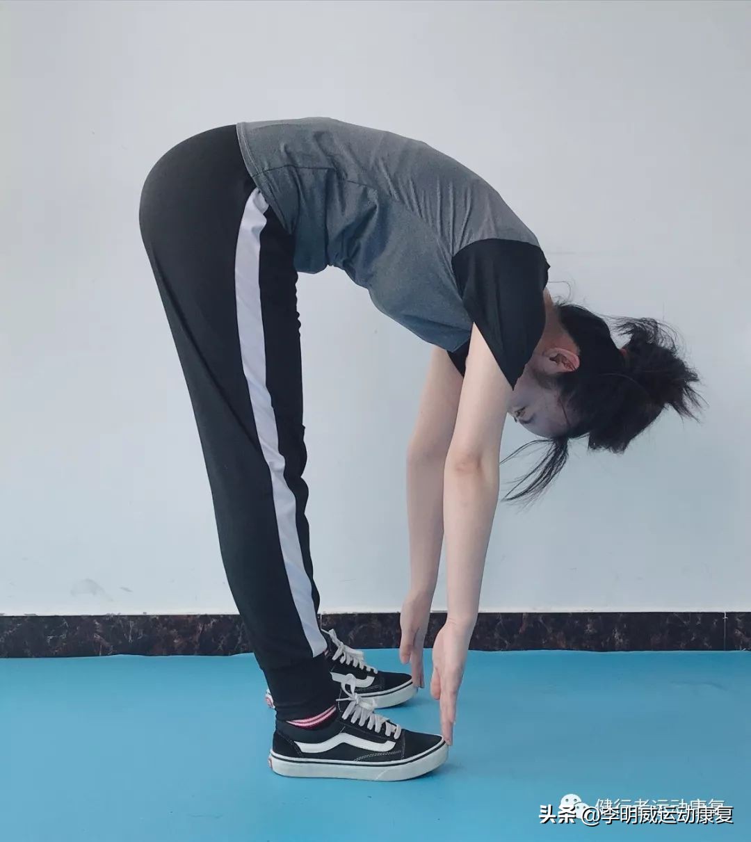 年轻人腰部还好吗,年轻人腰累怎么恢复