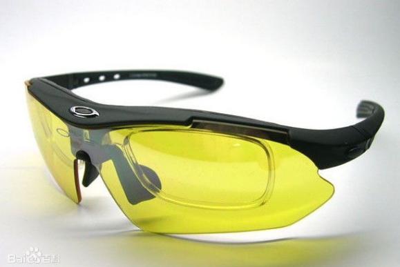 钓鱼眼镜买什么样,钓鱼眼镜有各种颜色