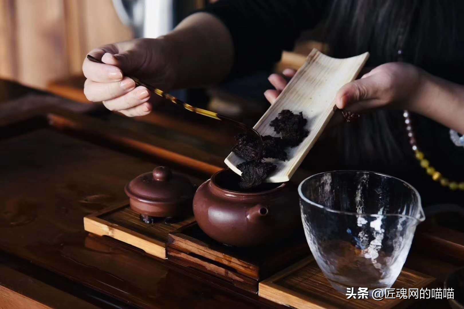 二次杀青的茶,为什么有的茶杀青很淡