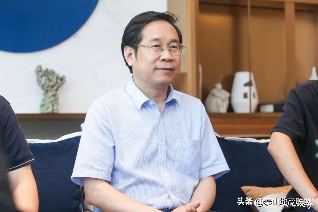 探究精致生活的理想演绎!济南中新国际城“对望世界的塔尖荣耀”