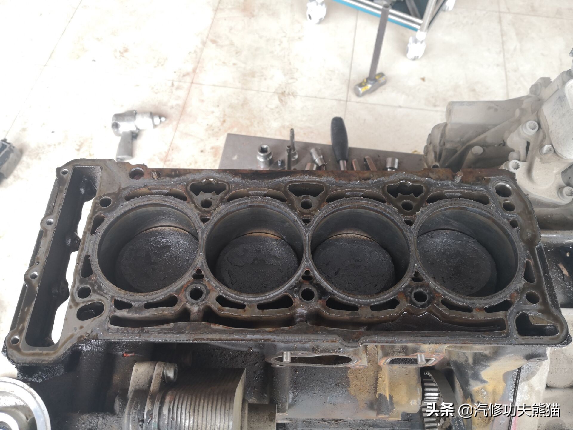 昊锐ea888二代换正时链条,昊锐ea888漏机油的地方是哪些