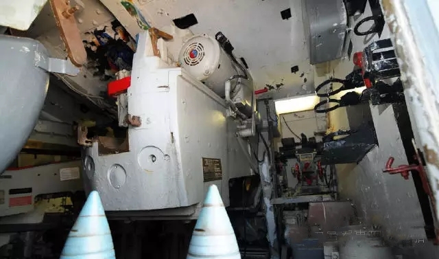 大口径舰炮有多厉害,新型舰炮火力凶猛