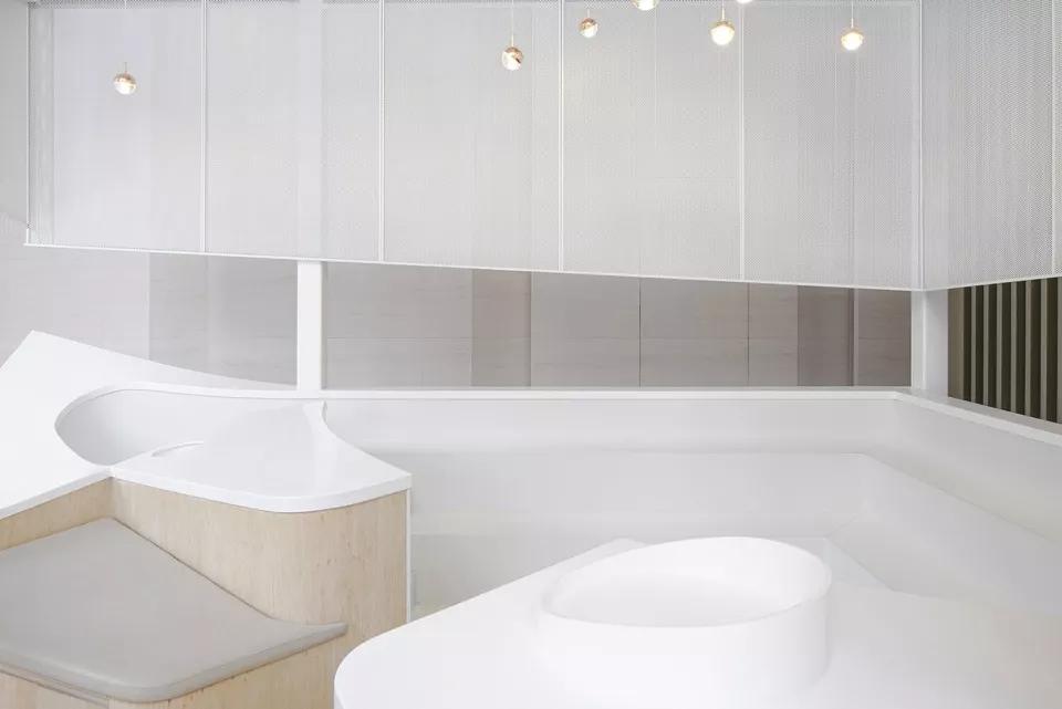 开在上海商场里的咖啡馆,用店面造型让月销量猛冲