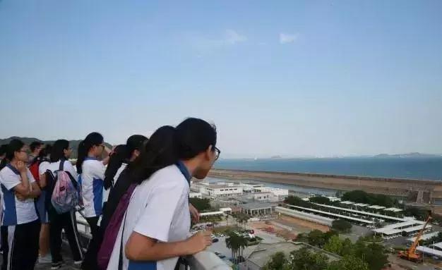 探访全国知名高中,人大校园参观