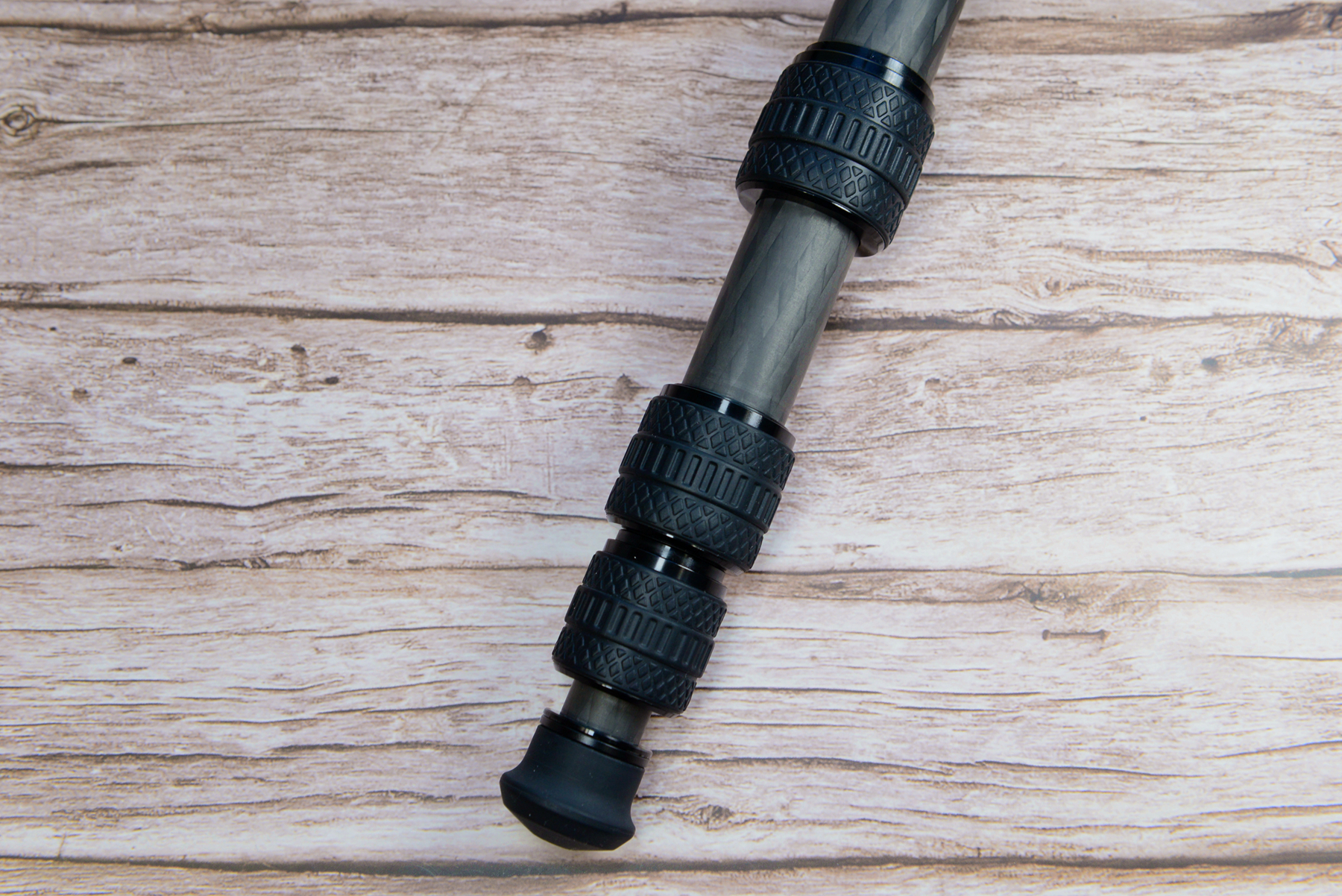 思锐t1204x碳纤维三脚架,思锐长焦三脚架推荐