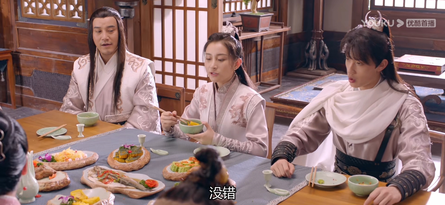 《萦萦夙语亦难求》：自恋少爷追腹黑侍女，反转不断，爆笑不止