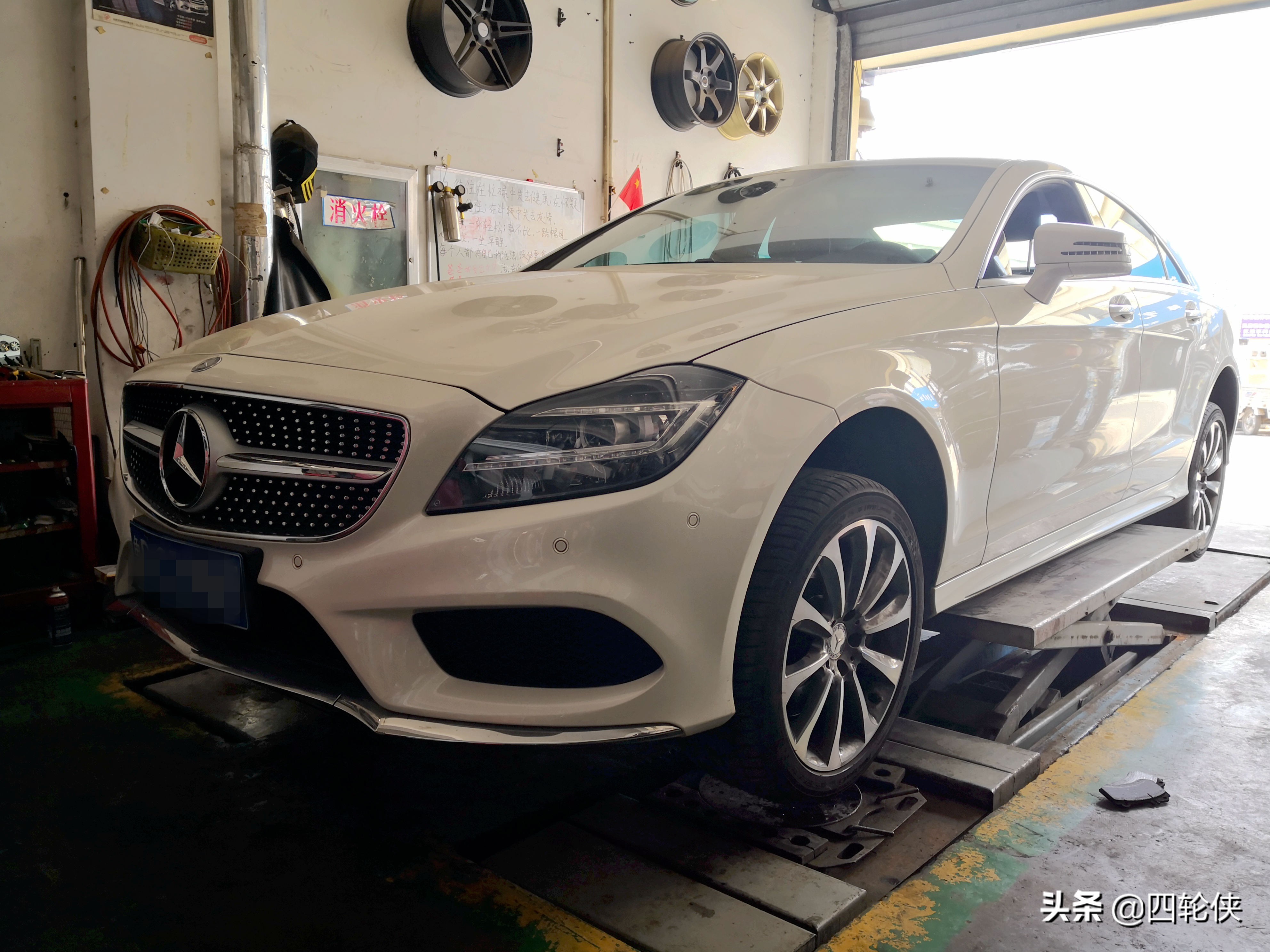 奔驰手刹维修注意事项,奔驰手刹不复位怎么解决