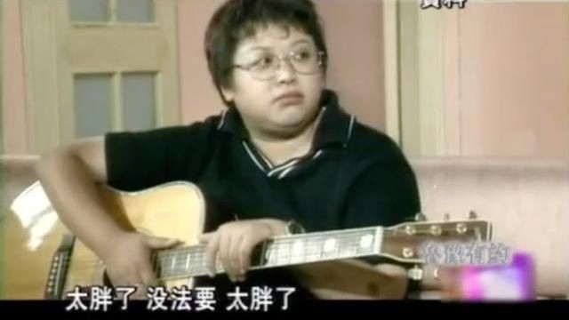 栾树韩红许志安,许志安和韩红接吻图片