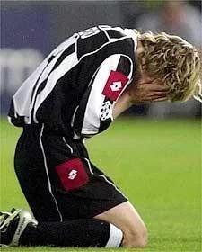 世界足坛十大悲情巨星之劳尔,世界历史十大悲情英雄