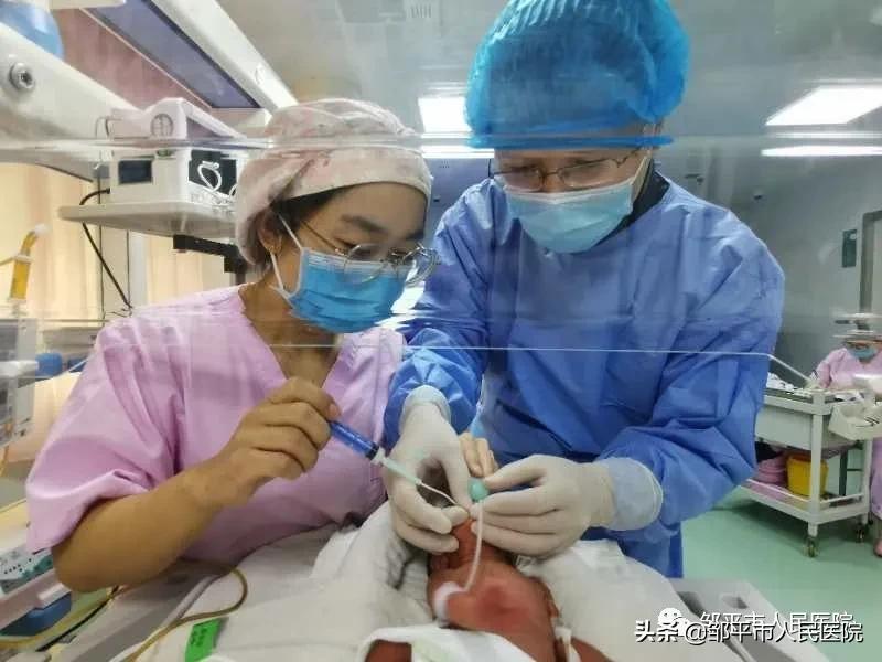 牙签般的细管,救了32周早产儿