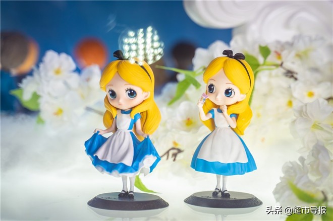 奇迹许愿圣诞树惊艳点亮，上海环球港开启奇幻童话之旅