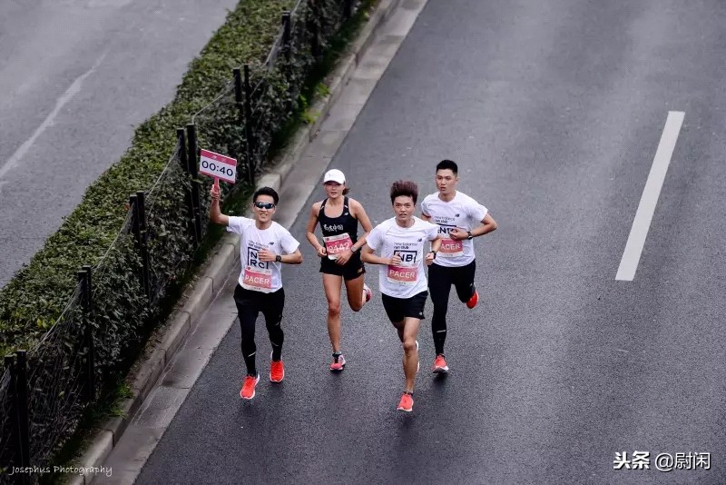 从团建开始视频,从220斤跑进全马