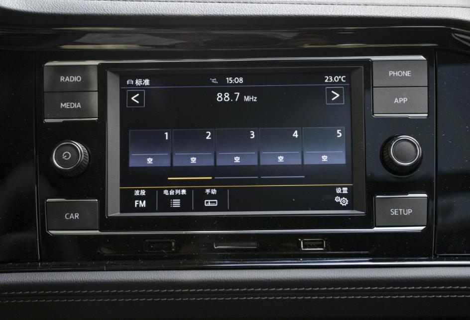 速腾1.5t超越版市区拥堵路段油耗,速腾深度测评