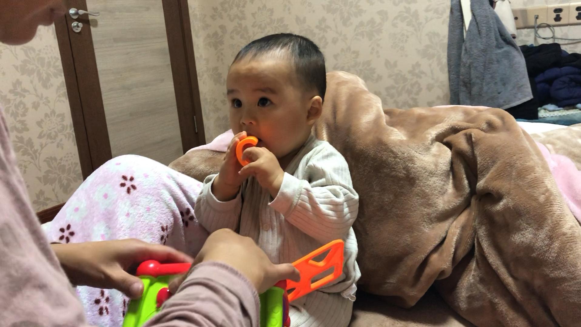 喝水太多水中毒有哪些症状,喝水过多发生水中毒的概率是多少