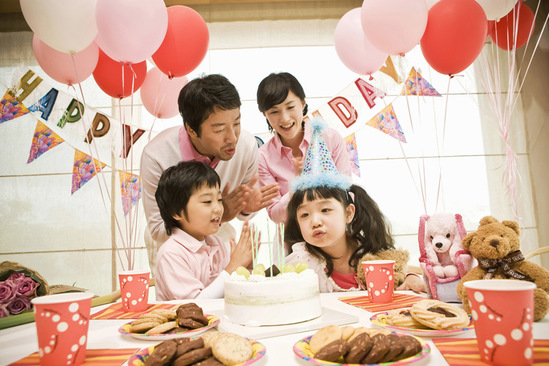 4岁男孩说英语举一反三,4岁孩子说英语很厉害