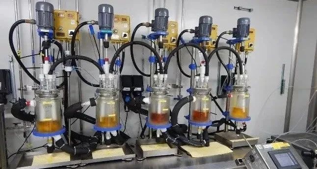 合全药业傅小勇年龄,合全药业傅小勇