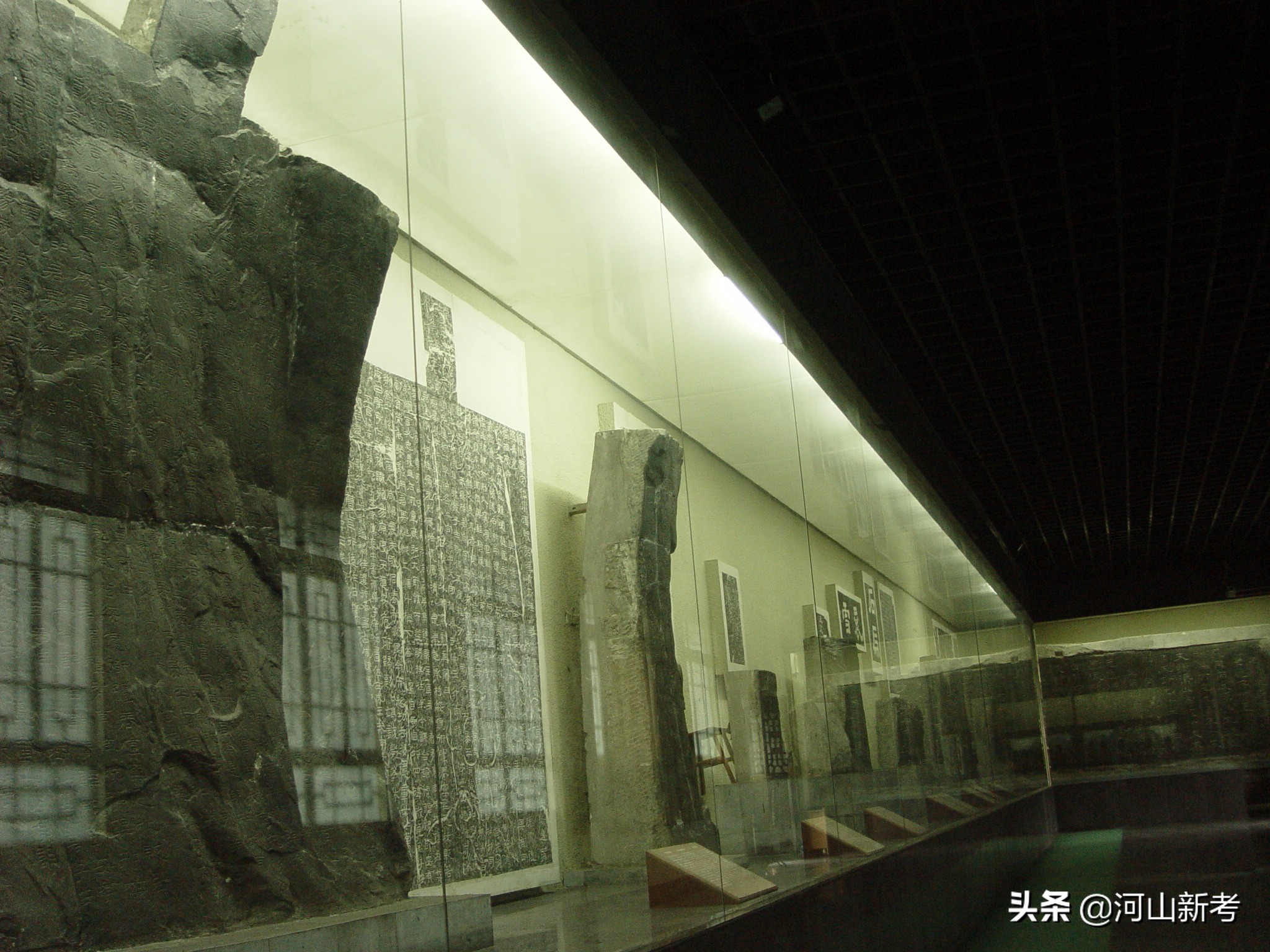 古栈道是如何修建的,古栈道是怎么建造的