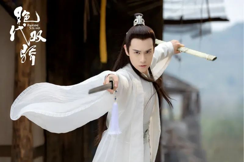 绝代双骄小鱼儿与花无缺比赛,绝代双骄谁最厉害