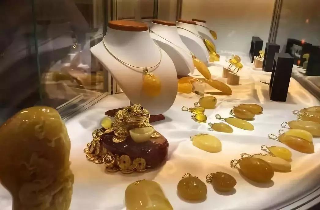 俄罗斯天价珠宝只卖中国人,俄罗斯天价首饰店真相