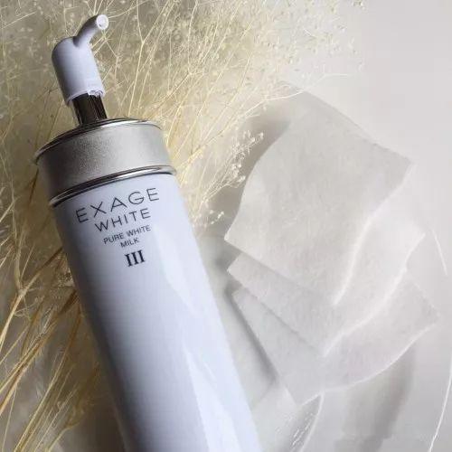 紧致保湿水乳推荐哪款好用一点,水乳精华推荐排行榜补水保湿