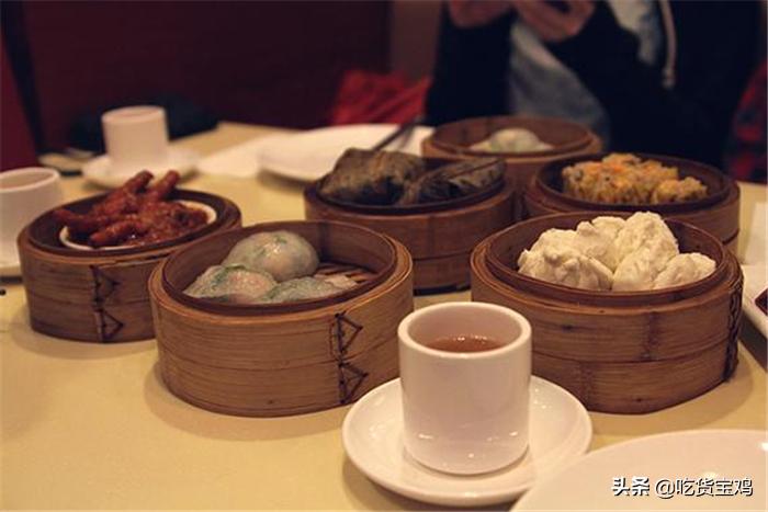 老外看中国食物,老外怎么评价中国人吃东西